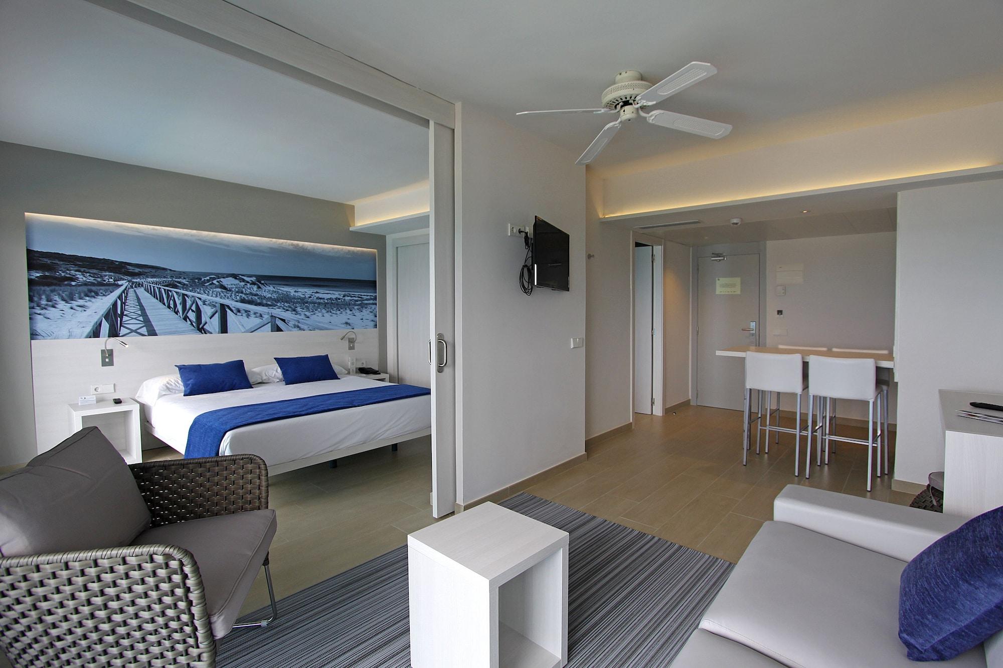 Bg Tonga Tower Hotel Can Picafort  Bagian luar foto
