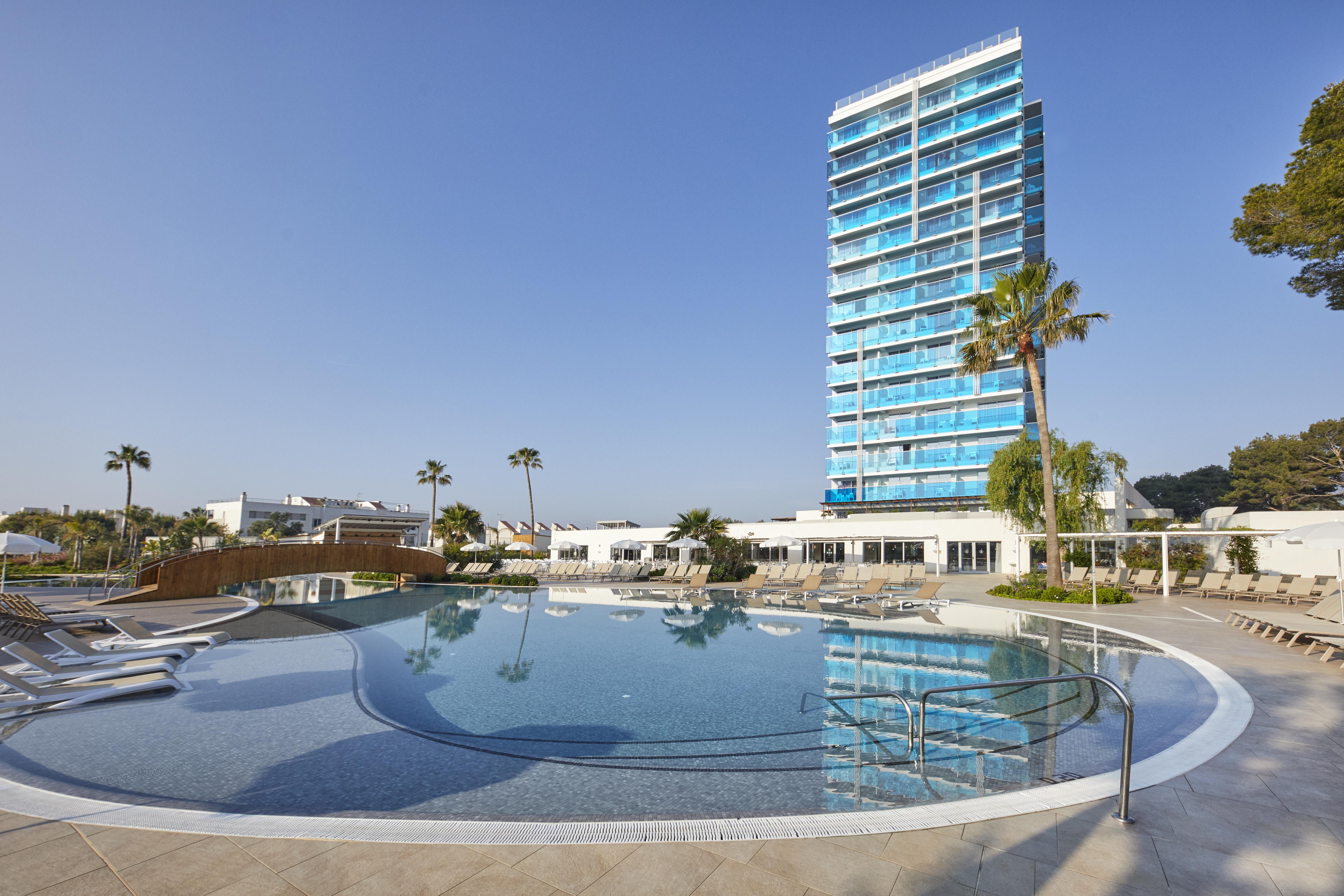 Bg Tonga Tower Hotel Can Picafort  Bagian luar foto